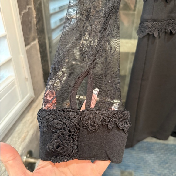 Venus lightly worn romper - Picture 4 of 5